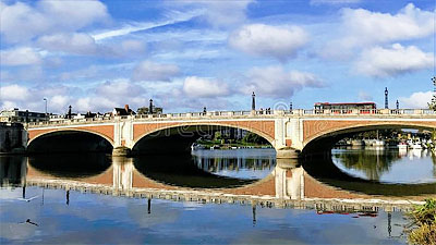 Hampton Court Bridge